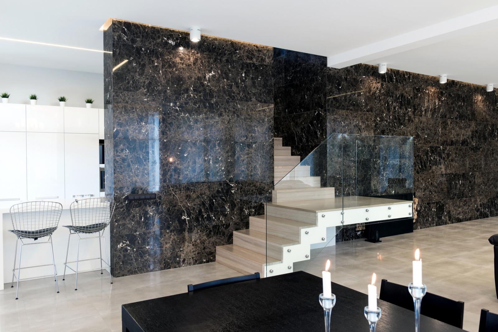VILLA _ AL