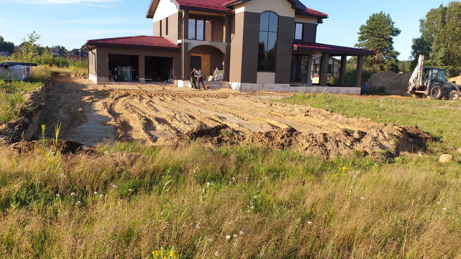 Благоустройство участка загородного дома, устройство дренажа и водоотведение