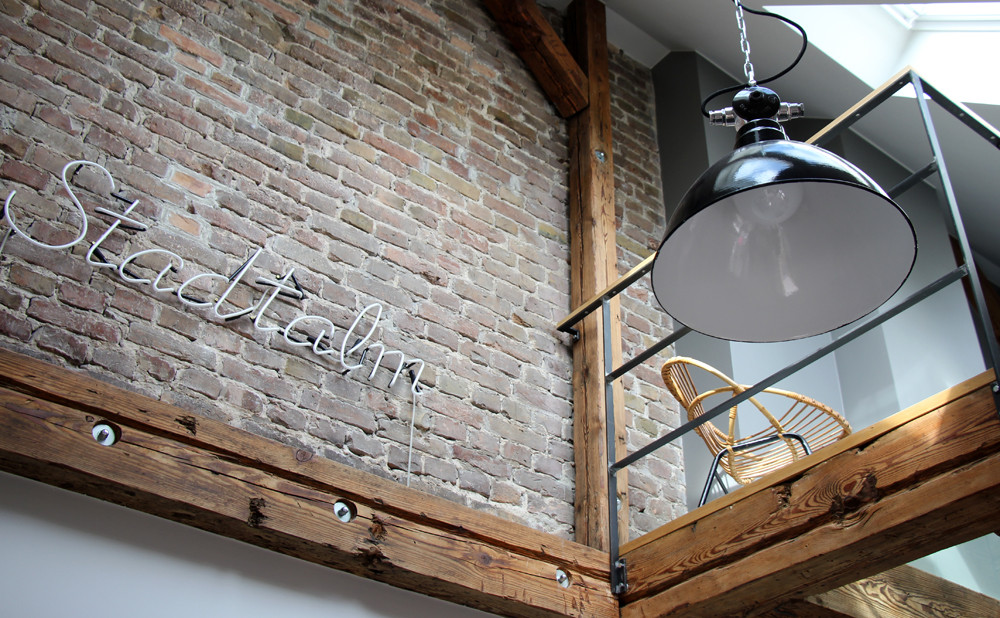 До и После: Альпийский луг над крышами Берлина