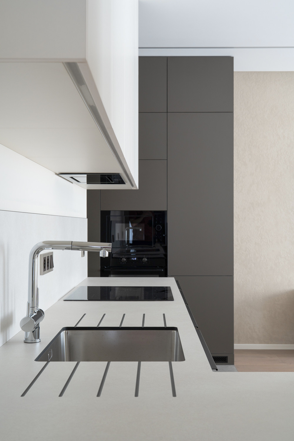 Мойка зона раковины на кухне