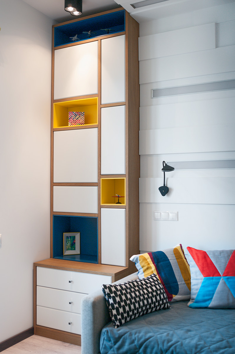 Четверо вместе,не считая кота.