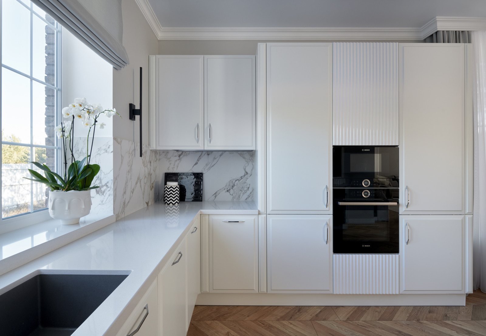 Современный интерьер с нотками классики