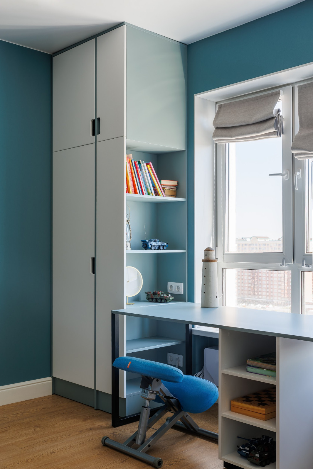 Трешка для молодой пары с двумя детьми