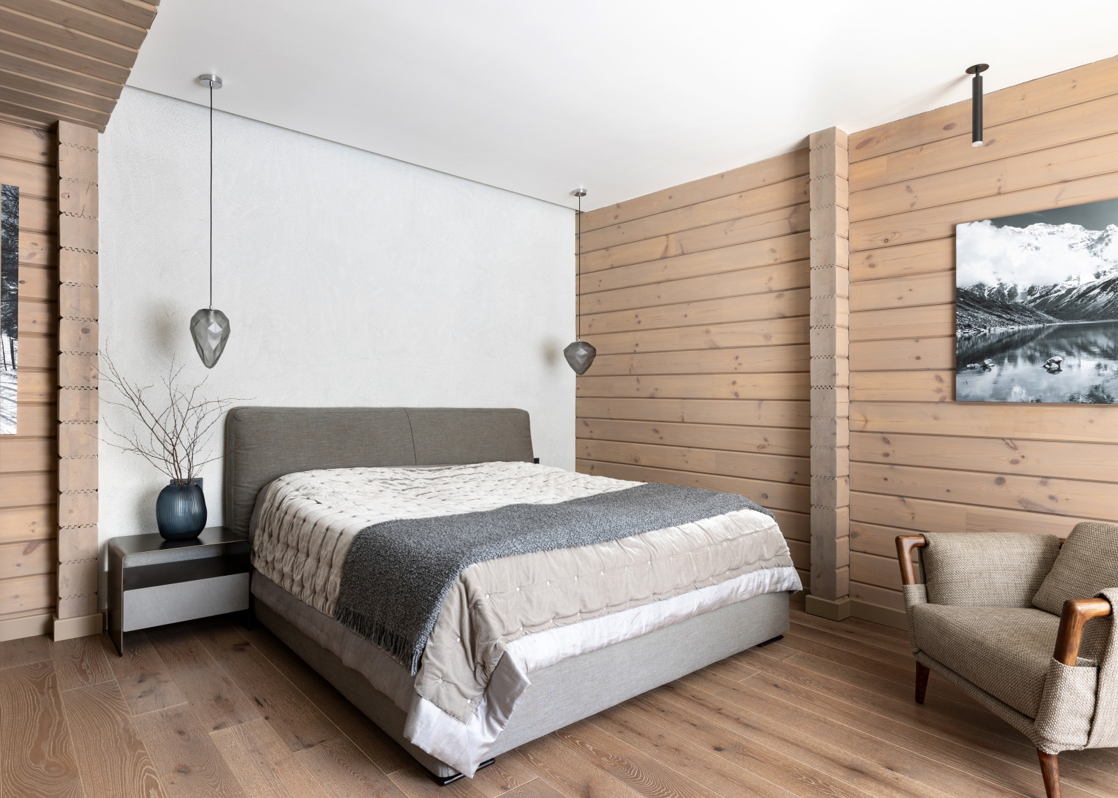 Загородный дом в стиле шале.