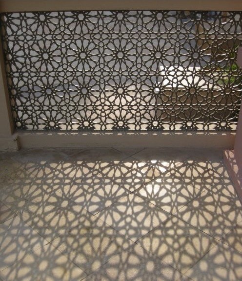 Перегородка декоративная. Зонирование комнаты.