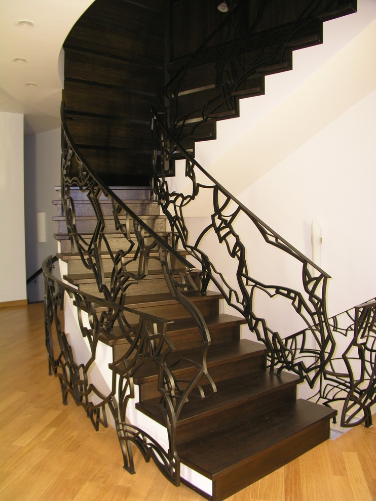 Оригинальные лестницы.