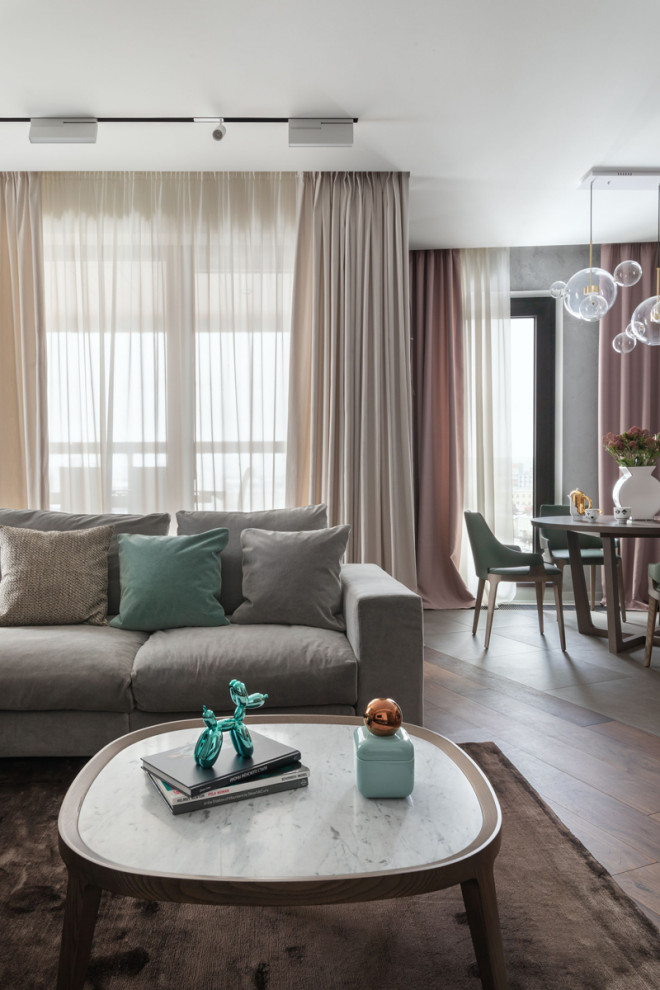 Микки Маус в "Кандинском"