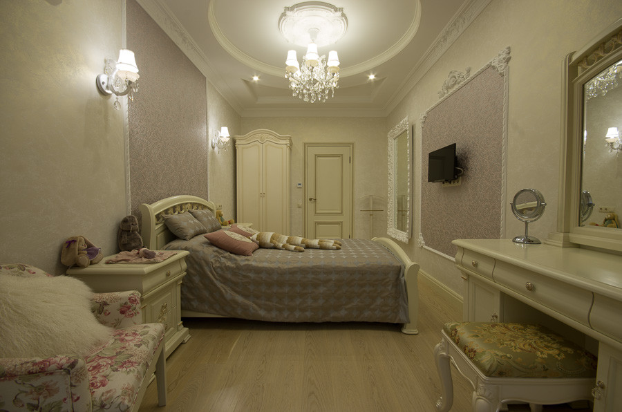 Обложка проекта: Багряная