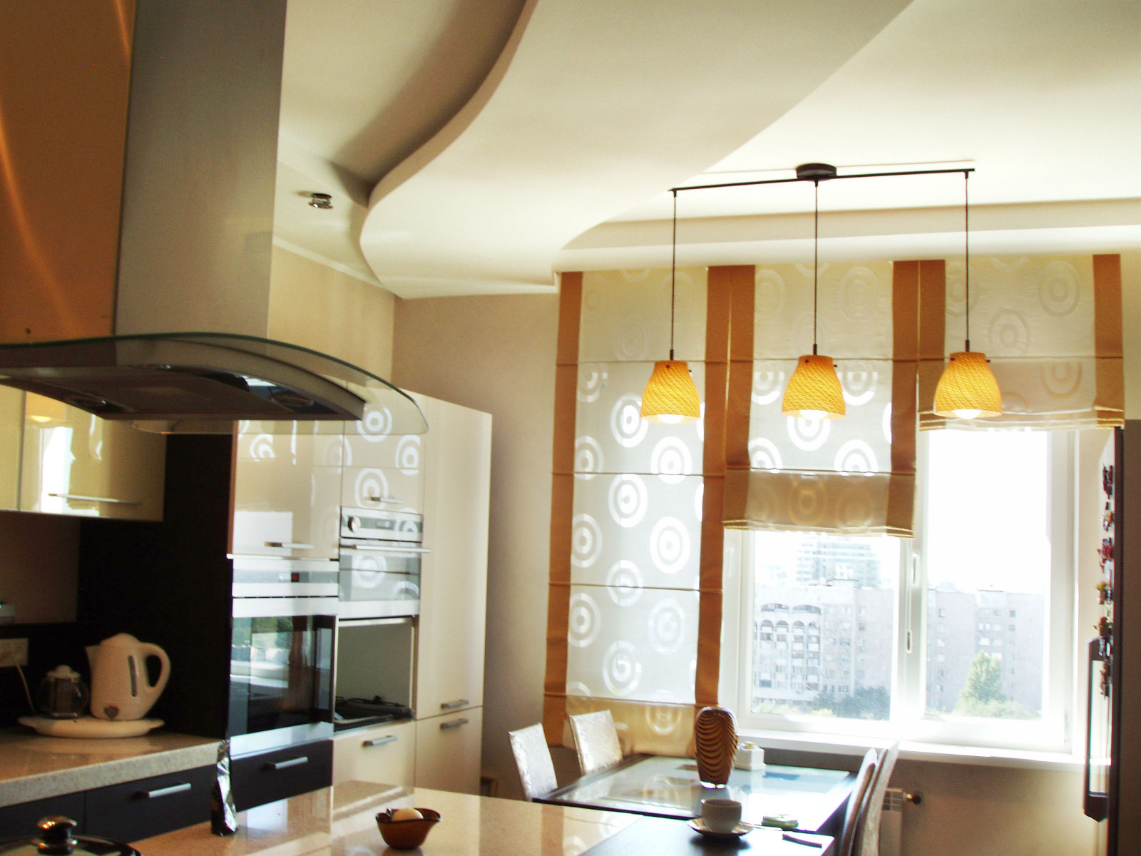 Ar-deco, marsala & terracota