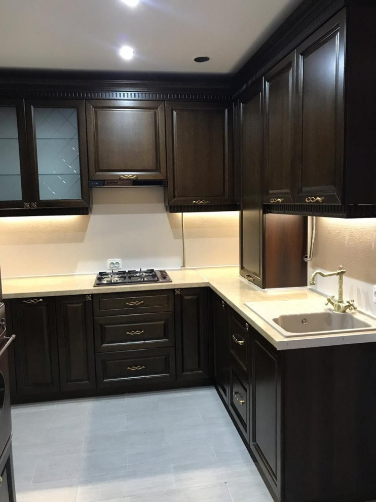 КУХНЯ " KLASSEN" - для классического стиля