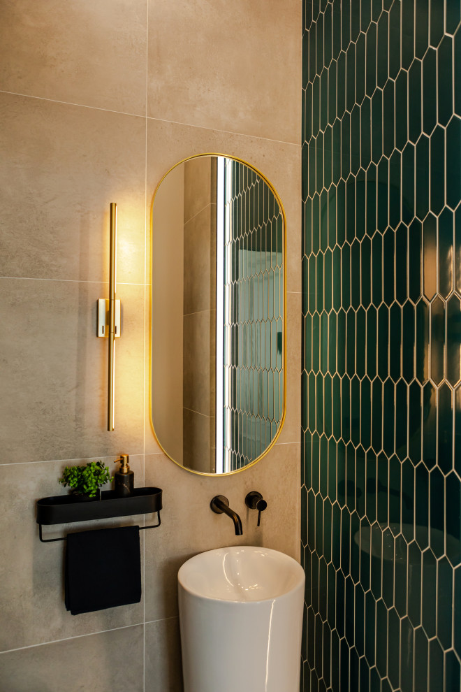 ЖК Париж. "Я есть..."