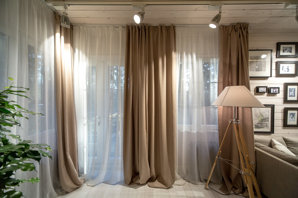 Алмазная грань в окнах гостинной.