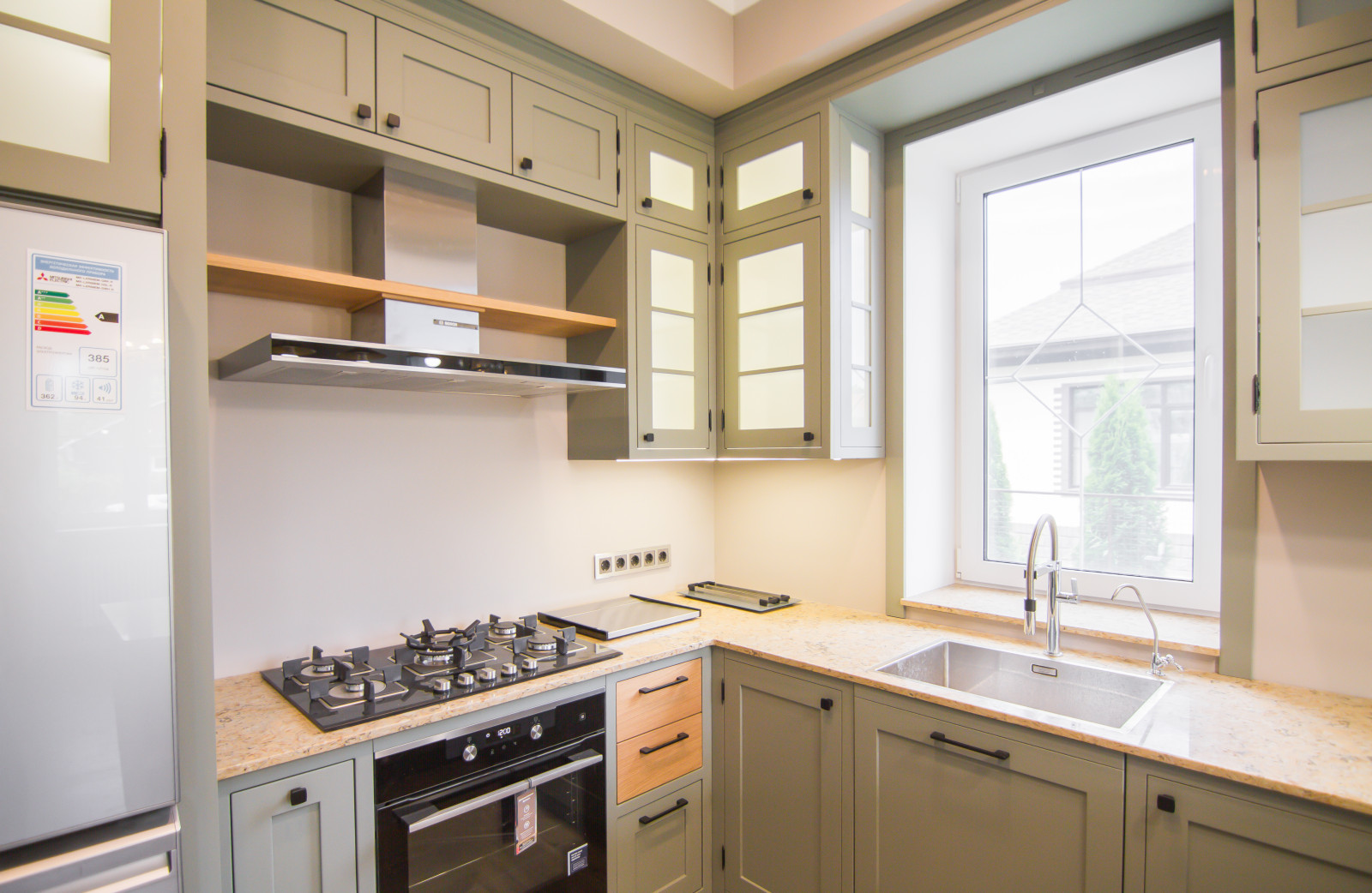 Английская кухня шейкер в Подмосковье