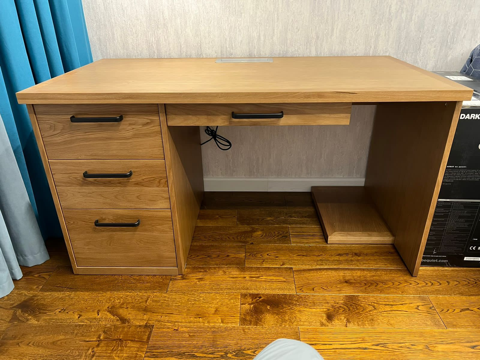 стол письменный