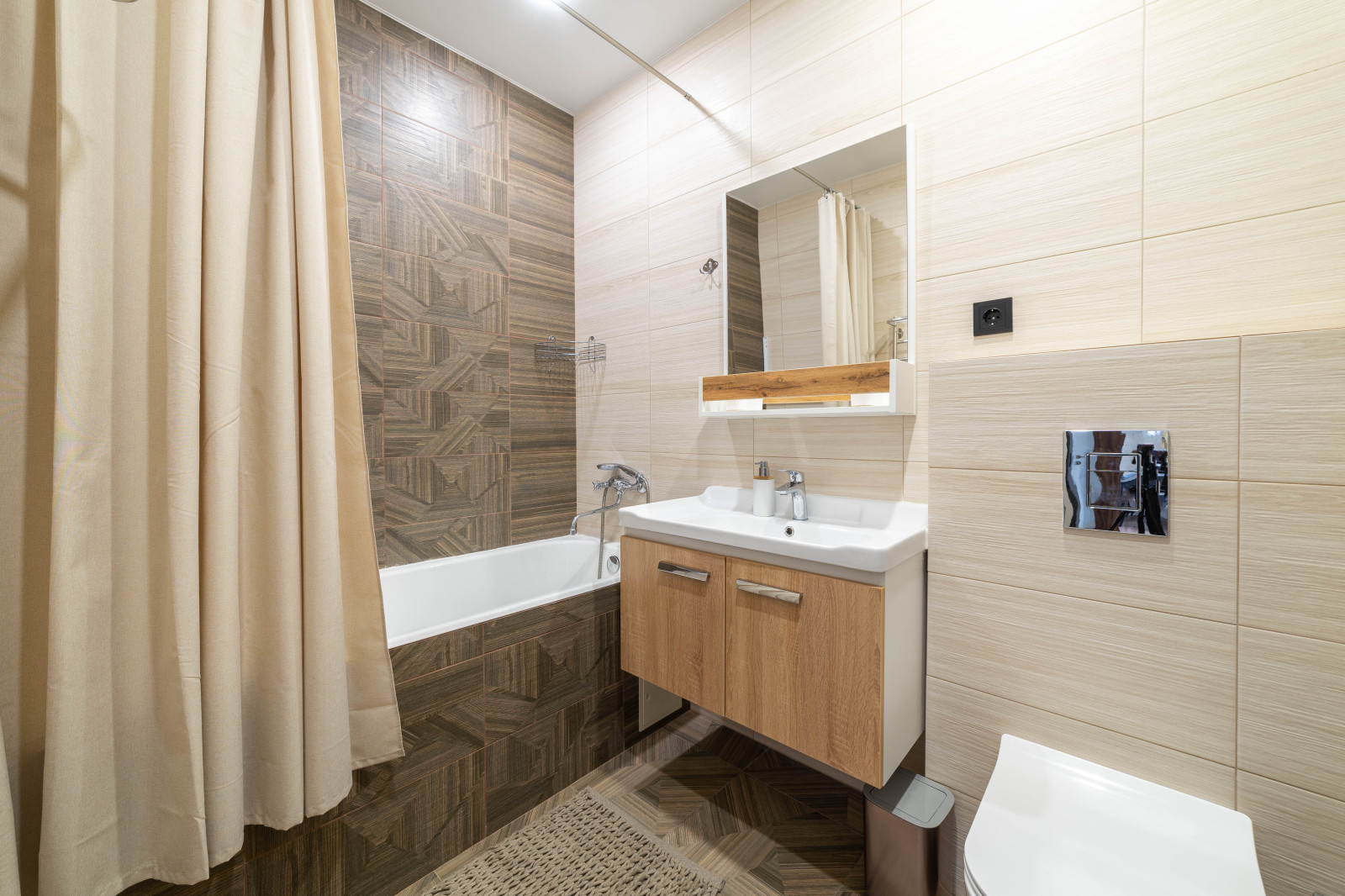 Квартира с современным ремонтом в центре Сочи