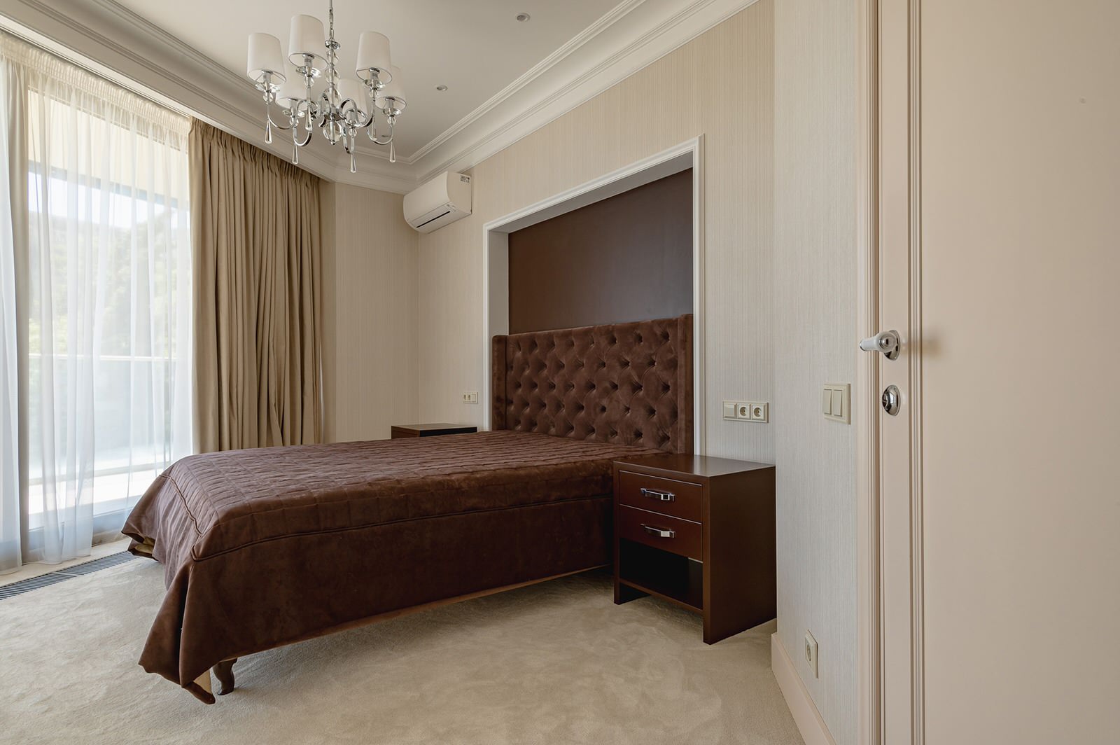 ЖК ЗАЗЕРКАЛЬЕ 408