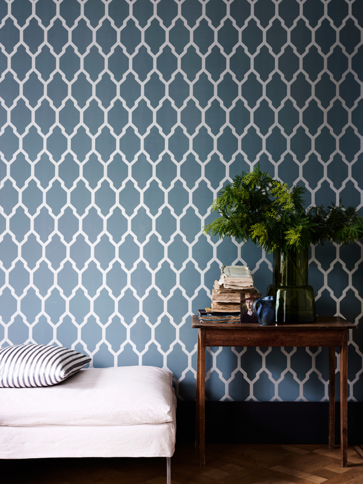 Farrow&Ball Metallic Wallpapers at Manders