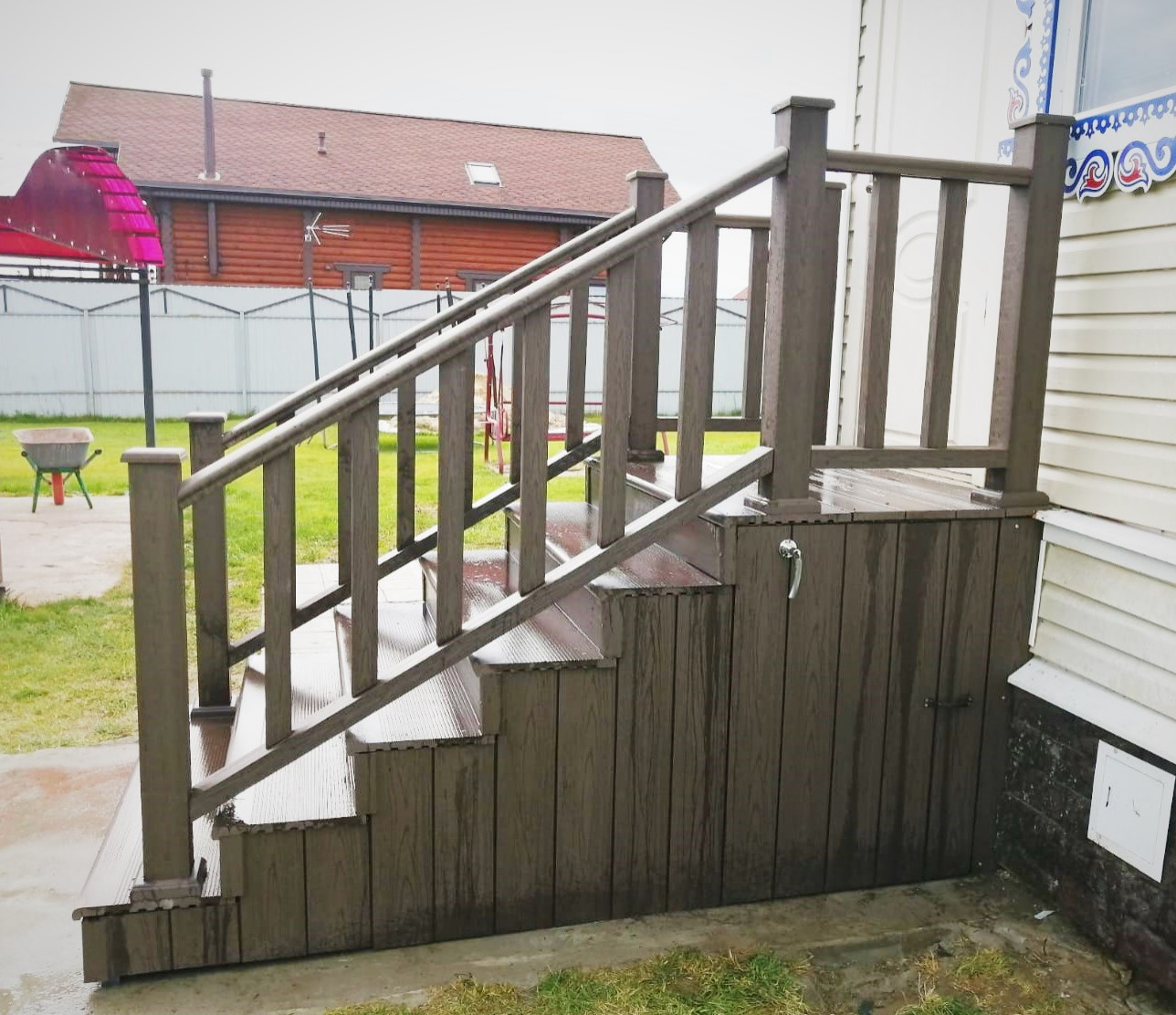 Обложка проекта: Крыльцо КП Тихие берега