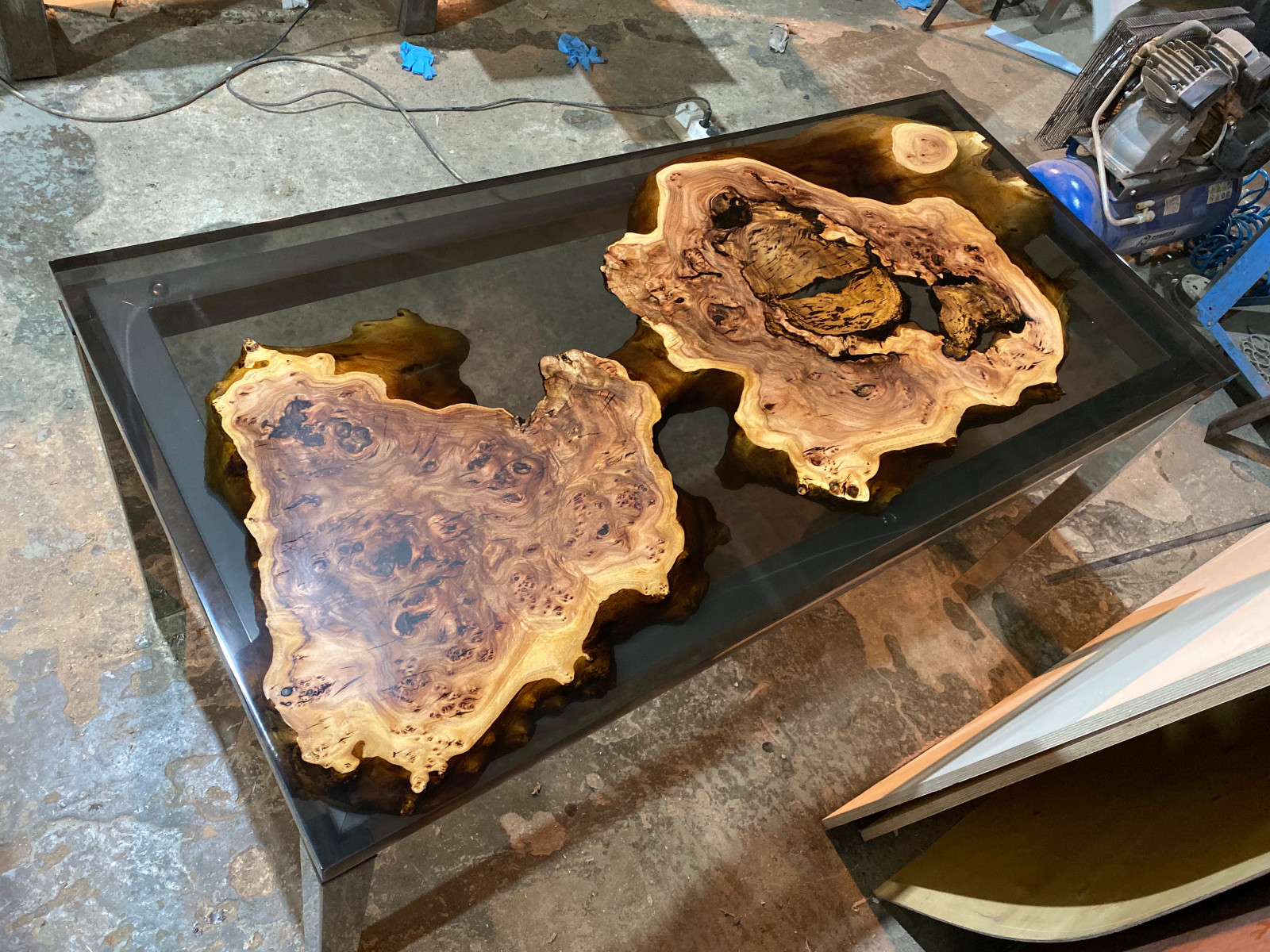 Стол "Остров"