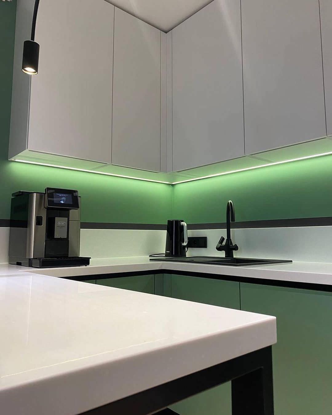 Обложка проекта: Мебель в квартиру на Вишневского