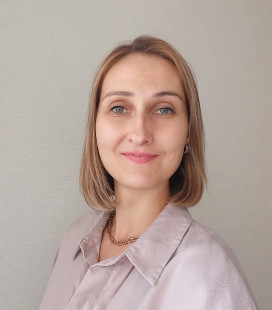 Елена Комарова