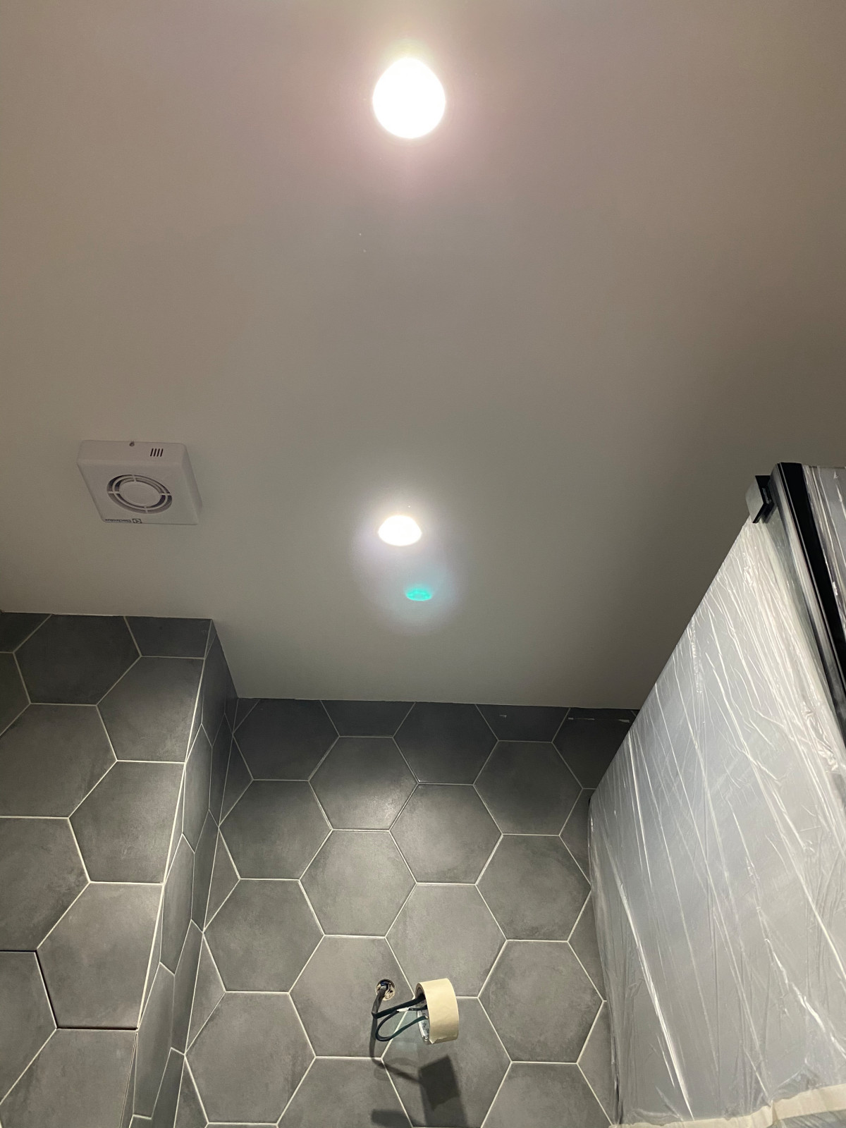 Обложка проекта: Ванная с душевым уголком