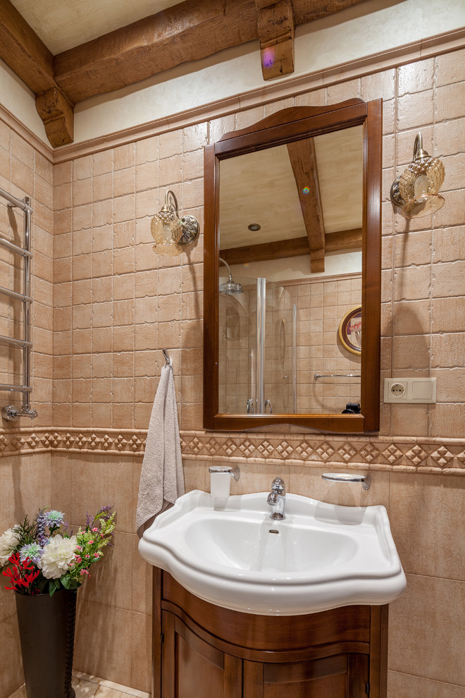 Двухэтажный дом с цокольным этажом и мансардой