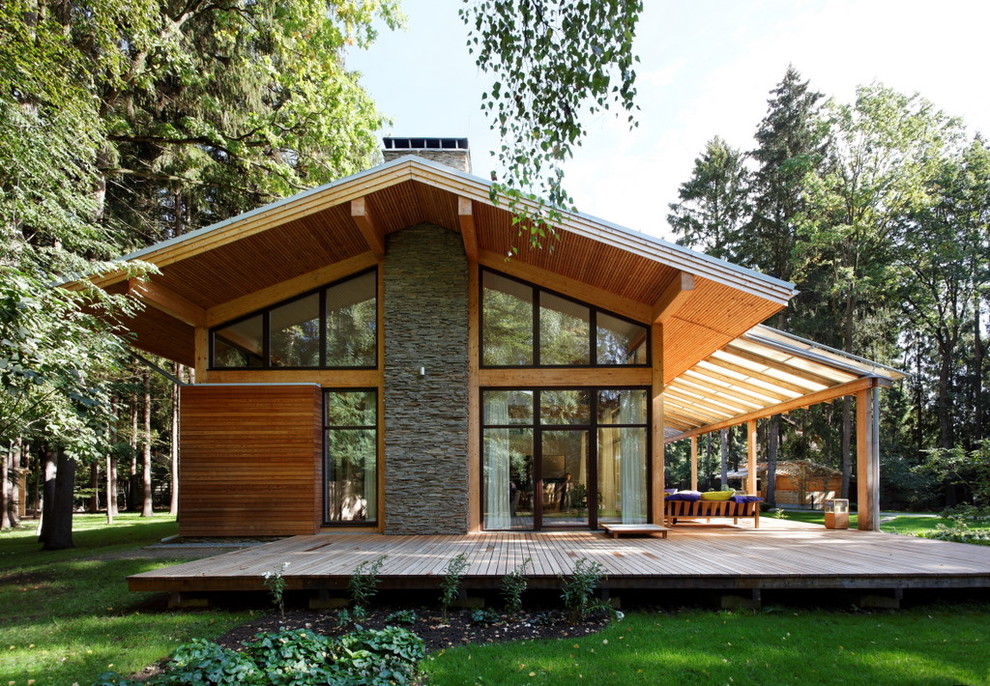 Woodlark house