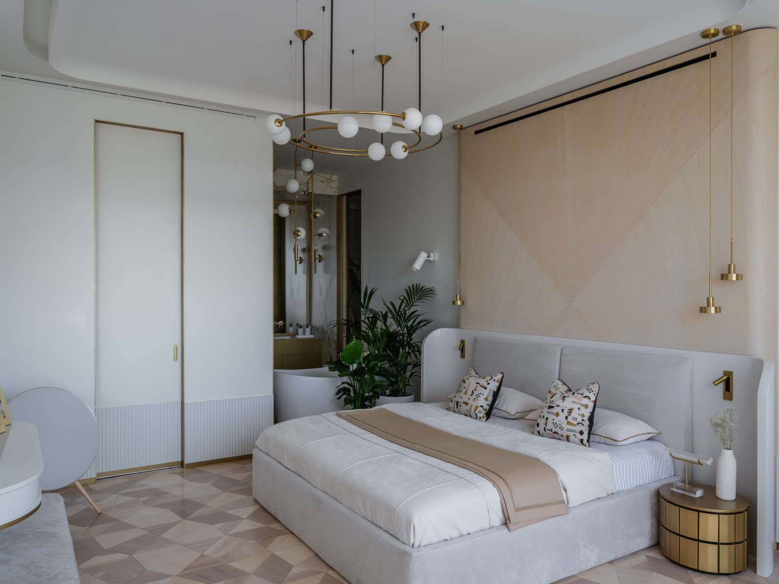 Двухуровневая квартира в центре Москвы 390м2