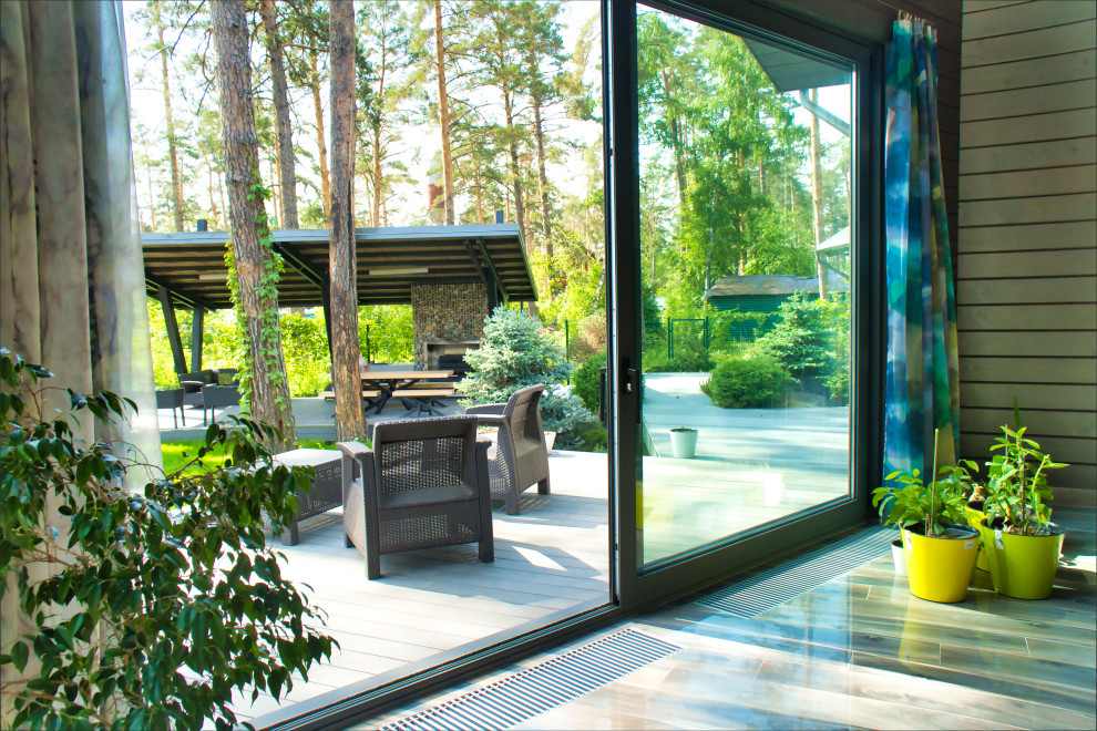 Одноэтажный загородный дом с вторым светом