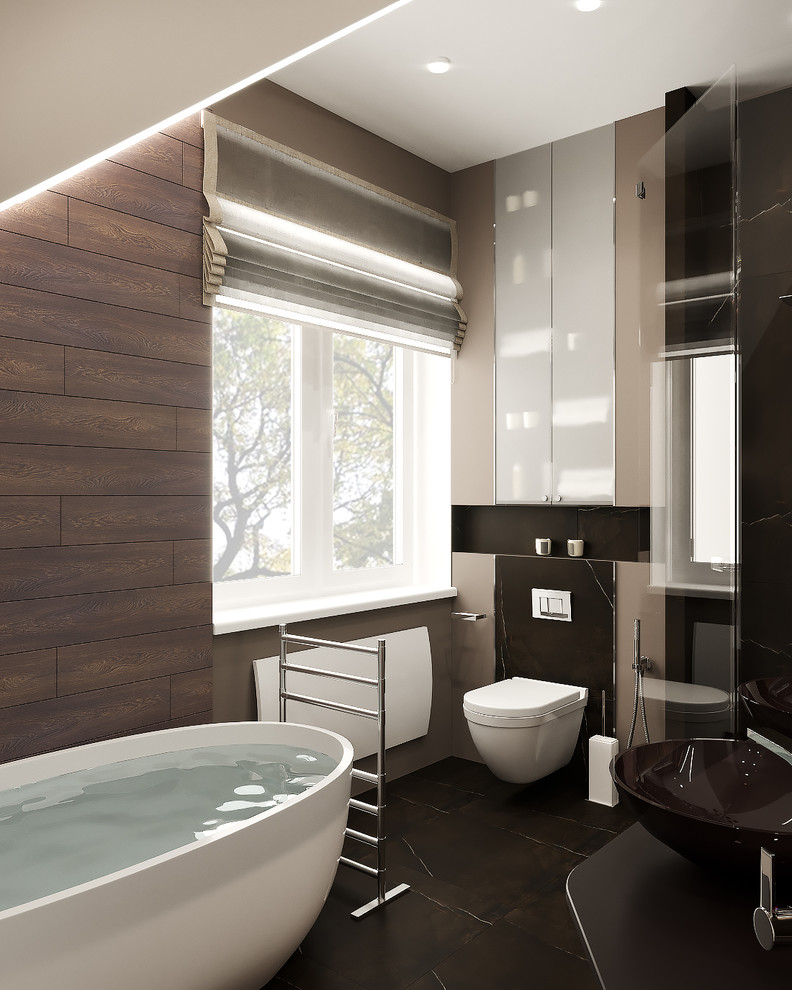 Сан. узел на втором этаже.