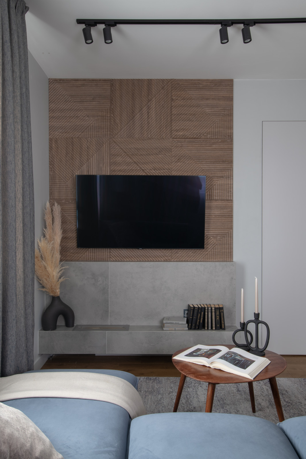 Современная квартира с элементами Эко - стиля.