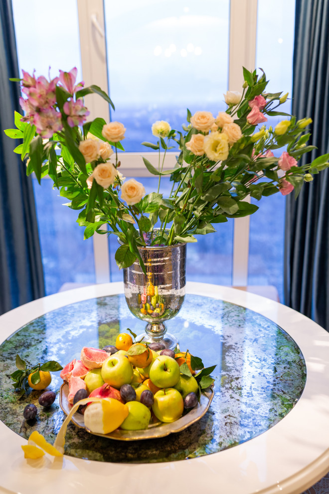 Обложка проекта: Живописный интерьер