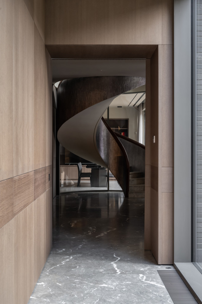 Лестница в интерьере