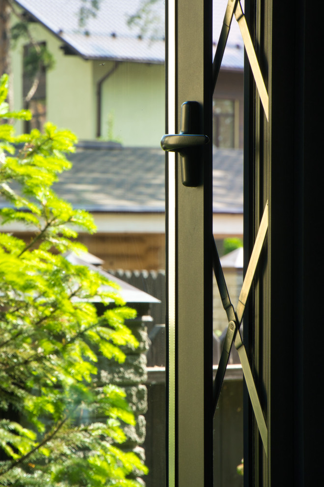 Параллельно-отставное окно