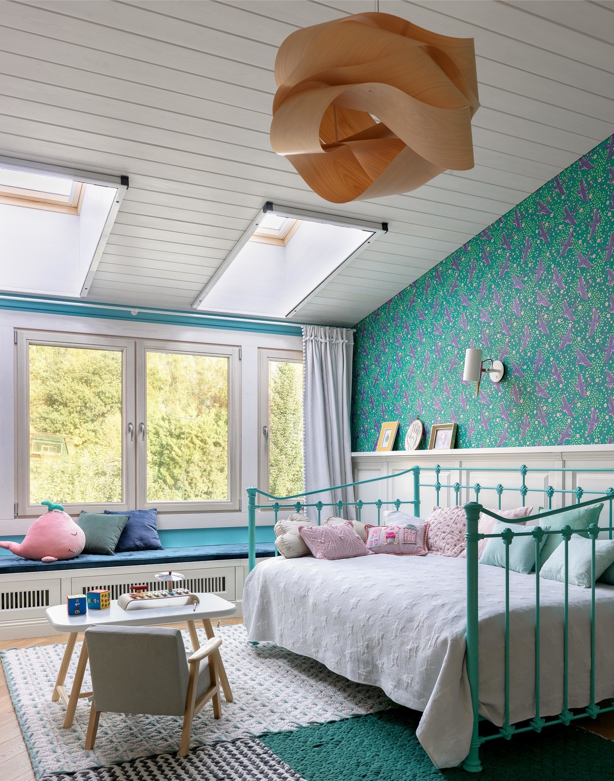 Обложка альбома: деревянный дом