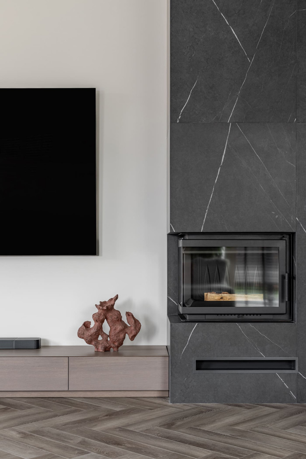 ДОМ "БАВАРИЯ"