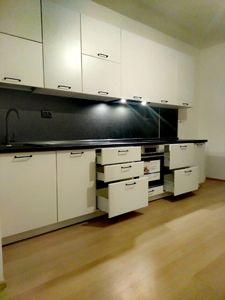 Кухня прямая белый софт матовый