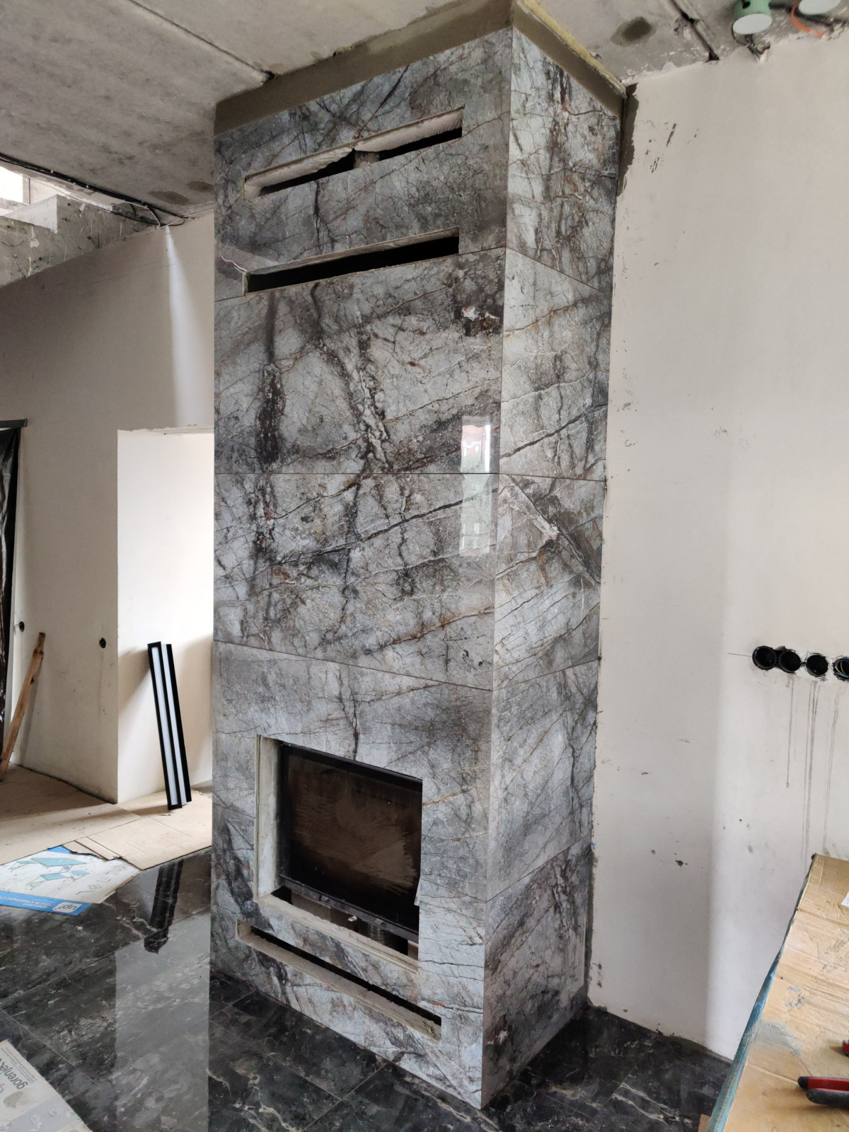 Обложка проекта: Камін