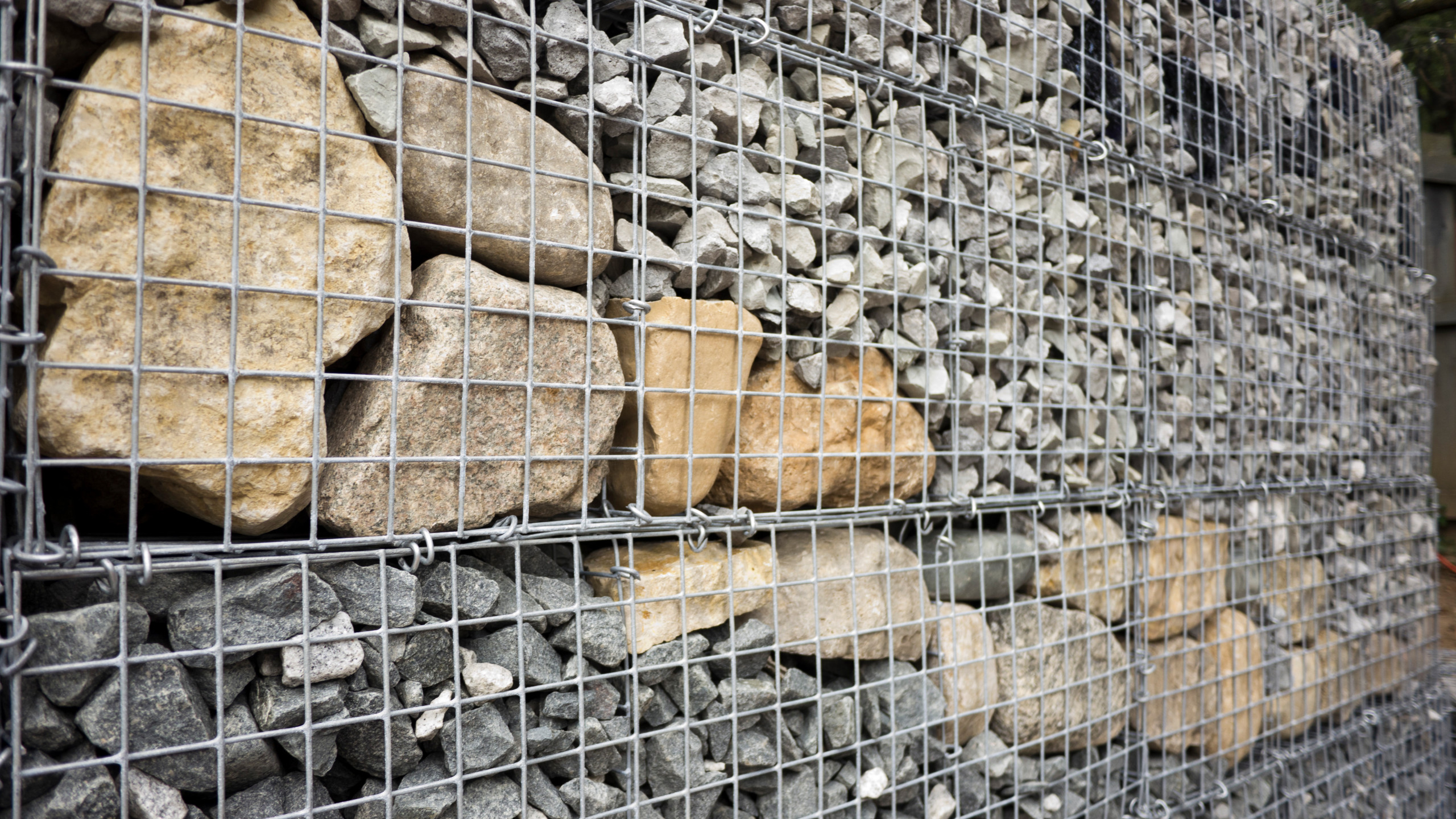 Ландшафт: Что такое габионы и как использовать их в ландшафте