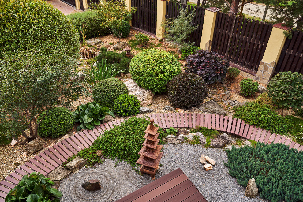 Японский садик "Живи,созерцая..."