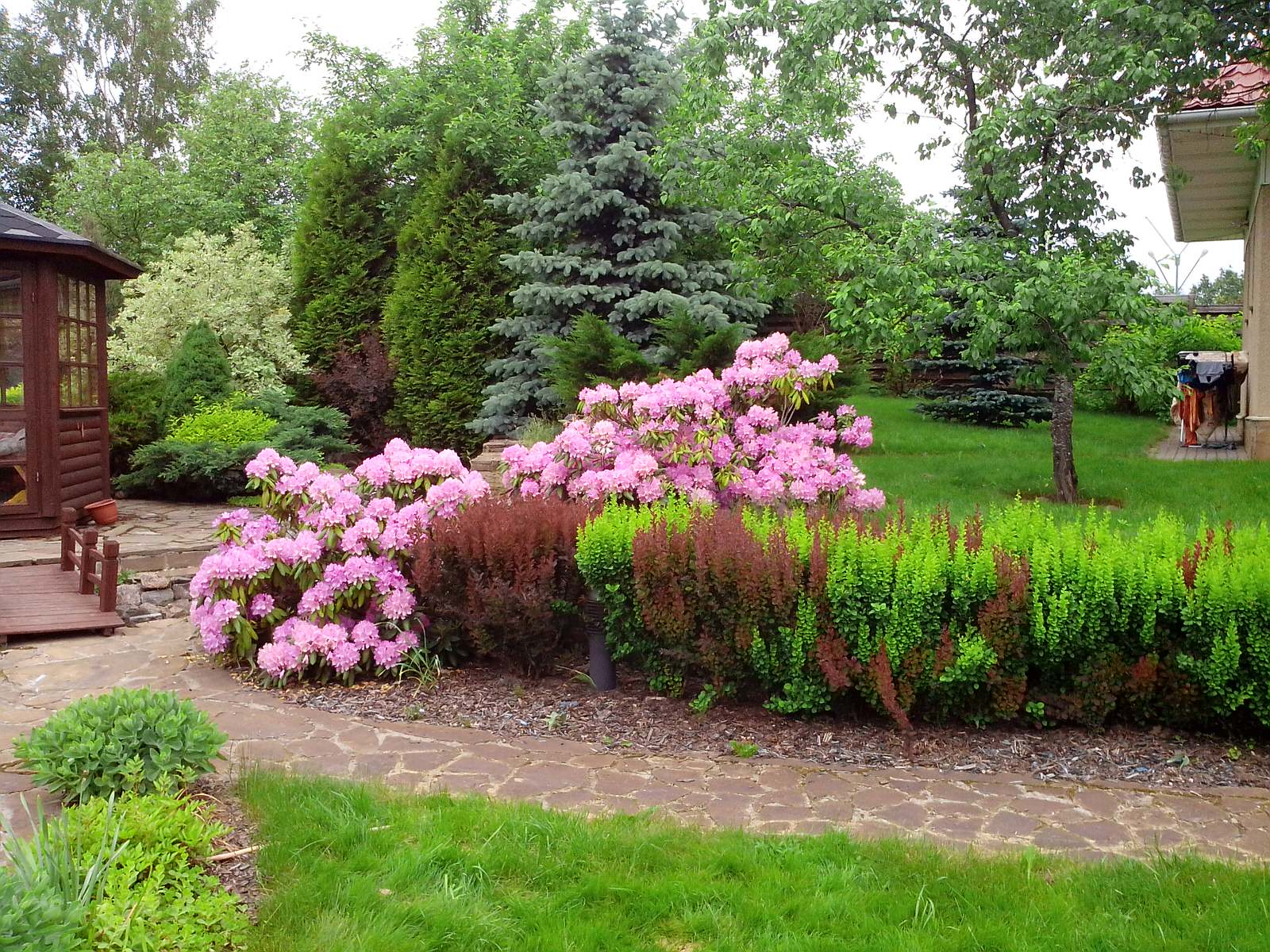 Уход за участками и проектирование