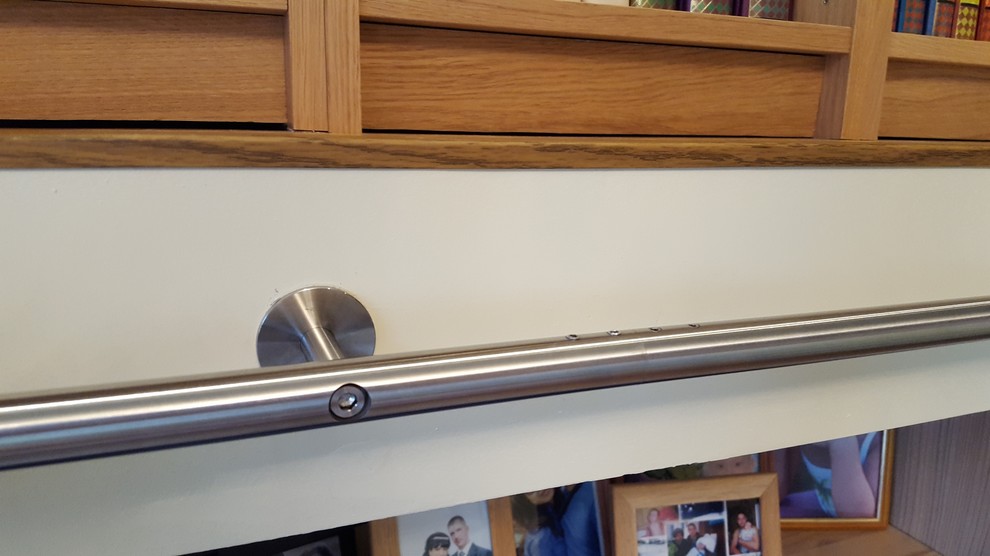 20180408 _ НОВОСИБИРСК - лестница мебельная с крючками - модель Step-30 hook