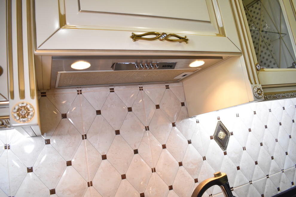 Кухня из массива бука, модель ЭКО