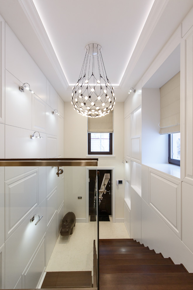 Двух этажная квартира для большой семьи, 210 кв м