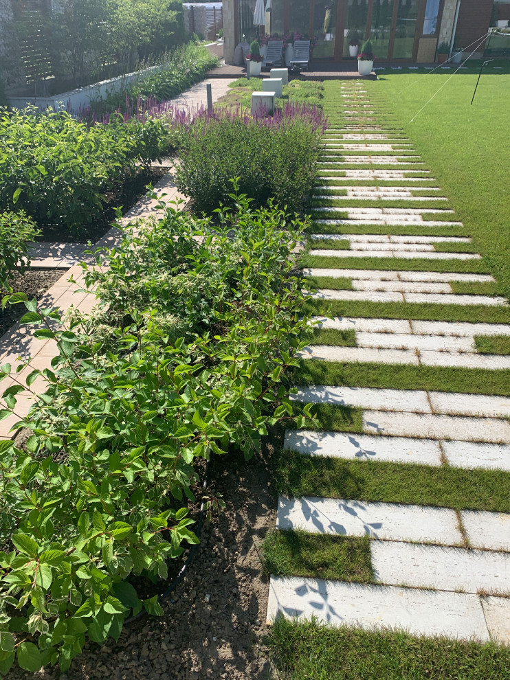 Современный сад для семьи