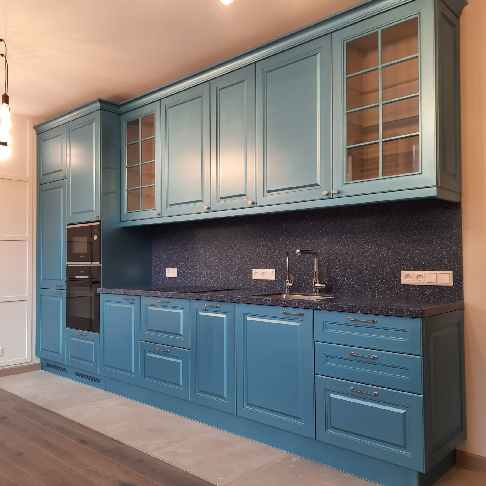 Лофт и современная классика на Заозерном