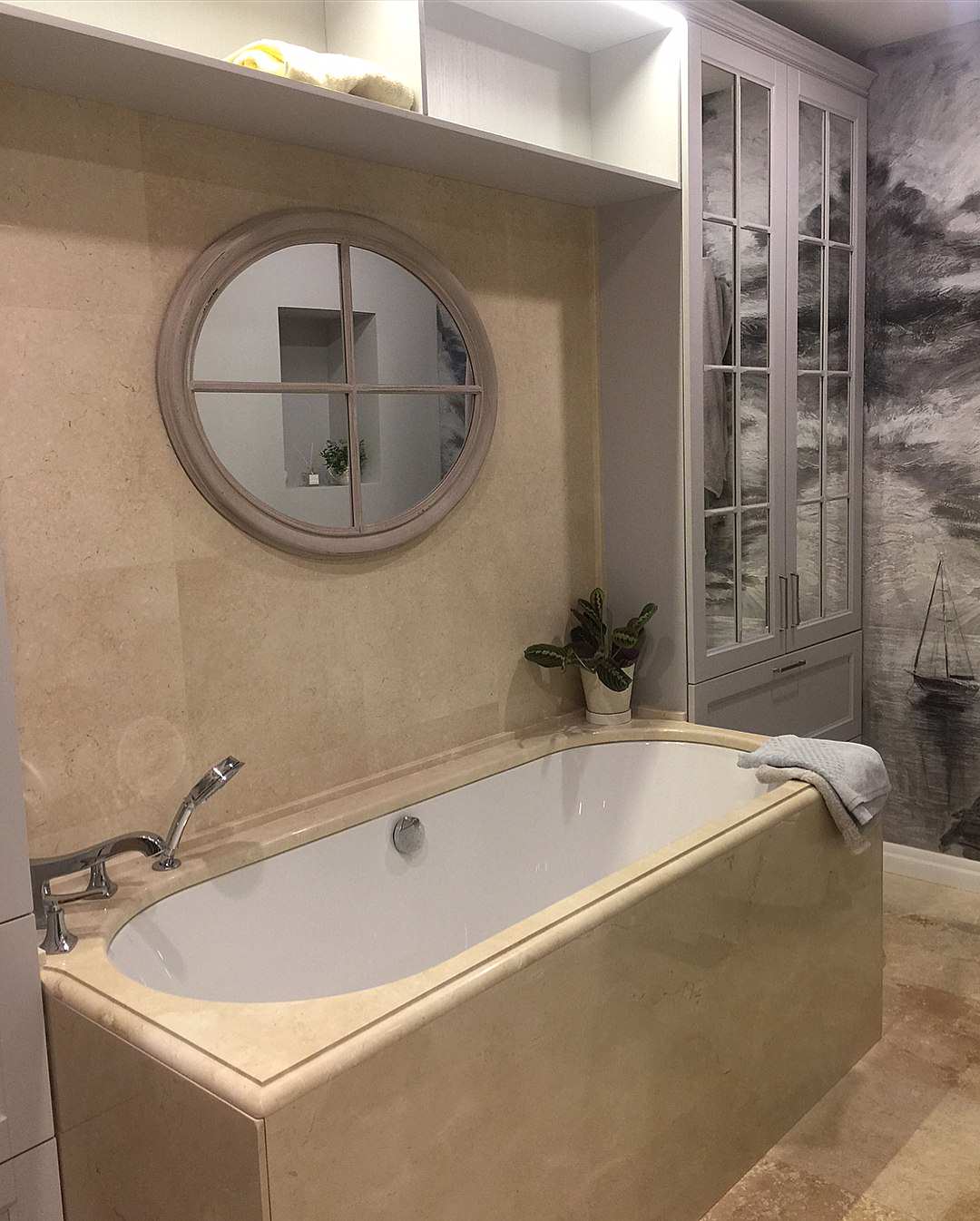 Массив из ясени и Шкаф из дуба