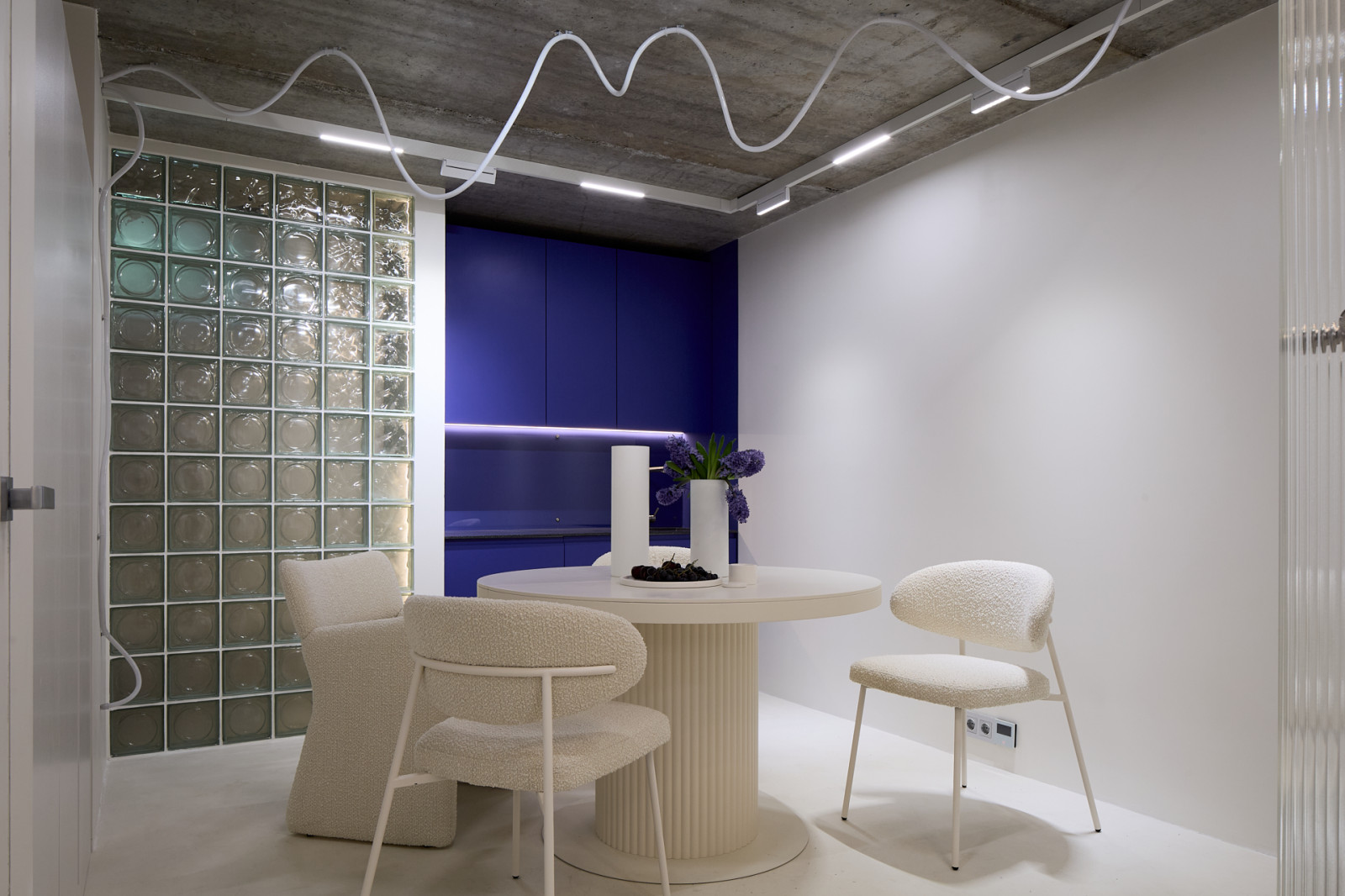 23.06.24 Алексеева Диана и Каримова Карина (Гостиная с кубиками льда)