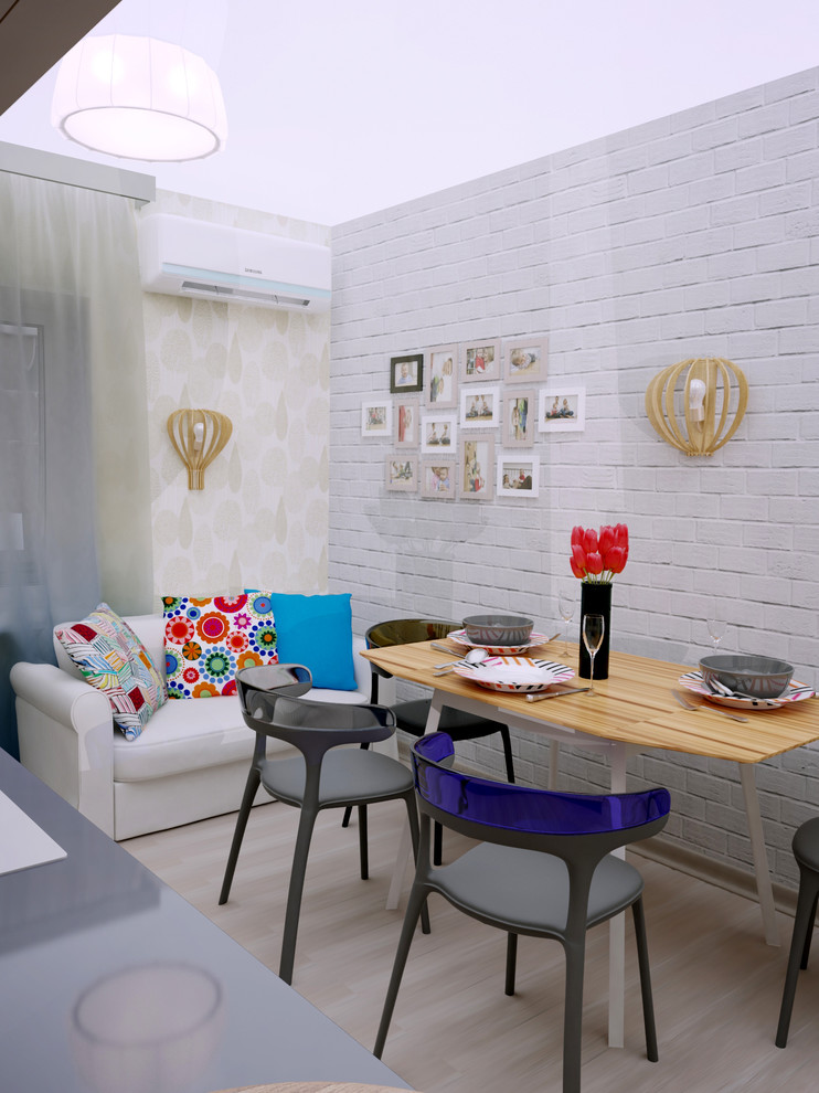 Кухня в однокомнатной квартире для молодой пары с новорожденным в современном ст